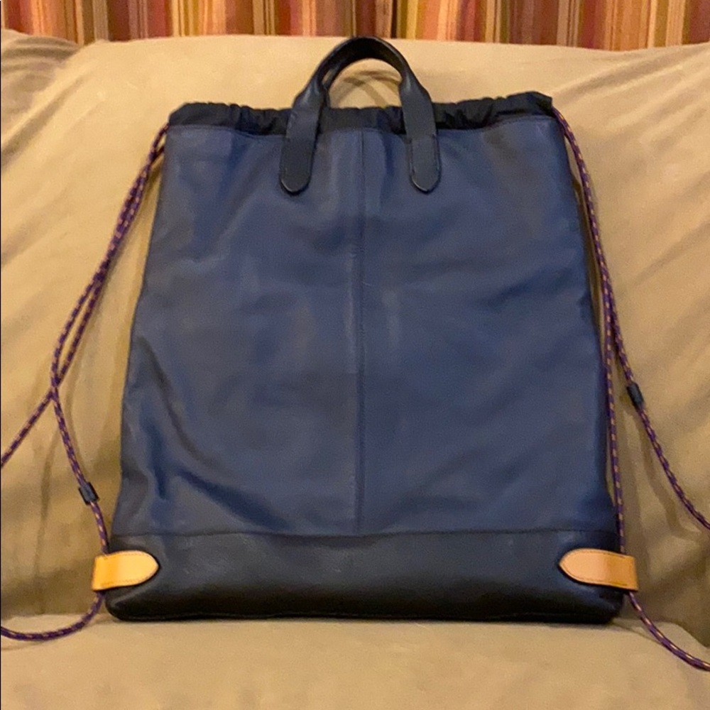 Academy Drawstring Backpack In Colorblock - Picture 2 of 3